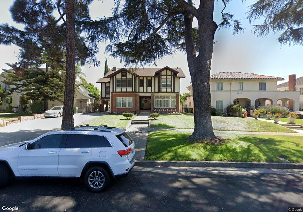 1920 Wellington Rd, Los Angeles, CA 90016 - photo 1