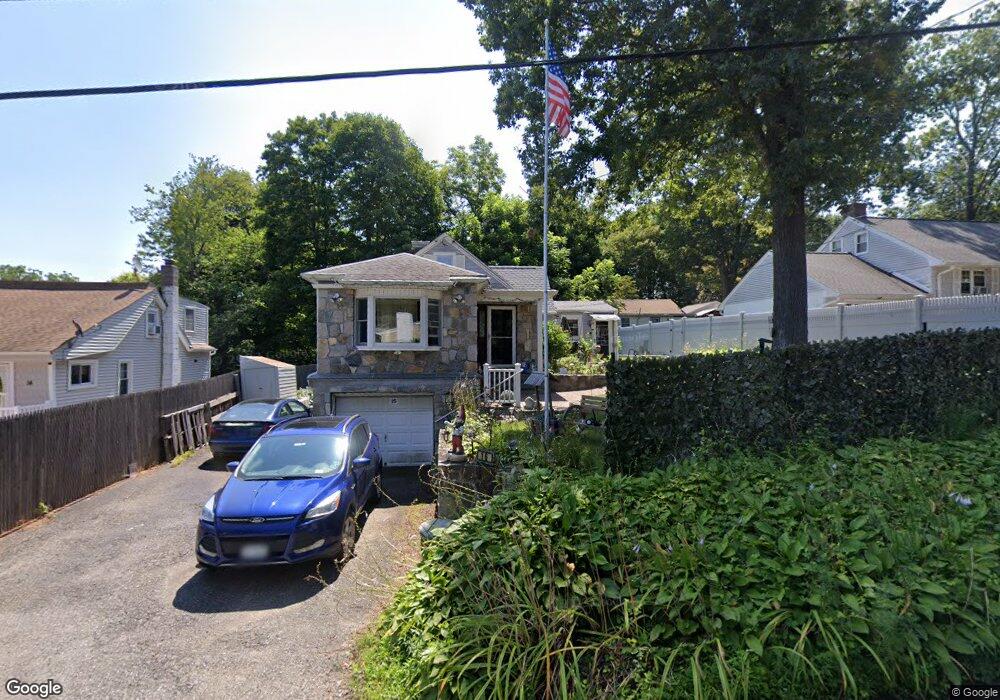 16 Grasslands Rd, Carmel, NY 10512 - photo 1