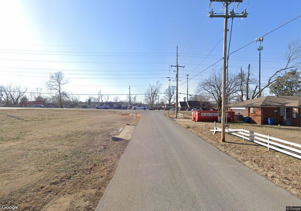 810 NW 10th St, Bentonville, AR 72712 - photo 1