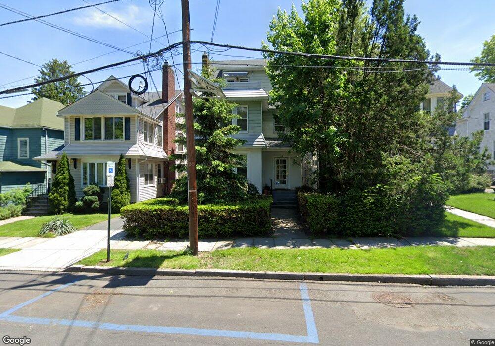 21 Washington Place unit 3, Bloomfield, NJ 07003 - photo 1