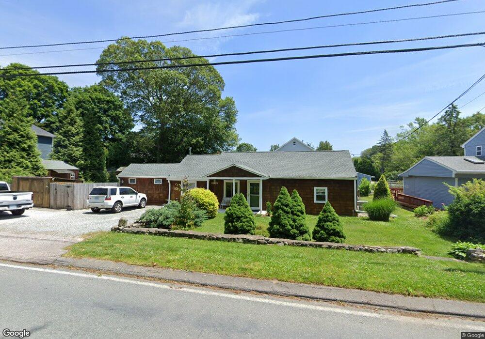 775 Middlebridge Rd, Wakefield, RI 02879 - photo 1