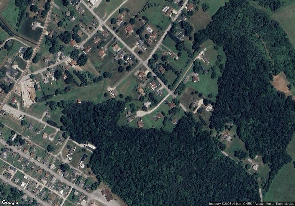 117 Crabapple Ln, Latrobe, PA 15650 - photo 1