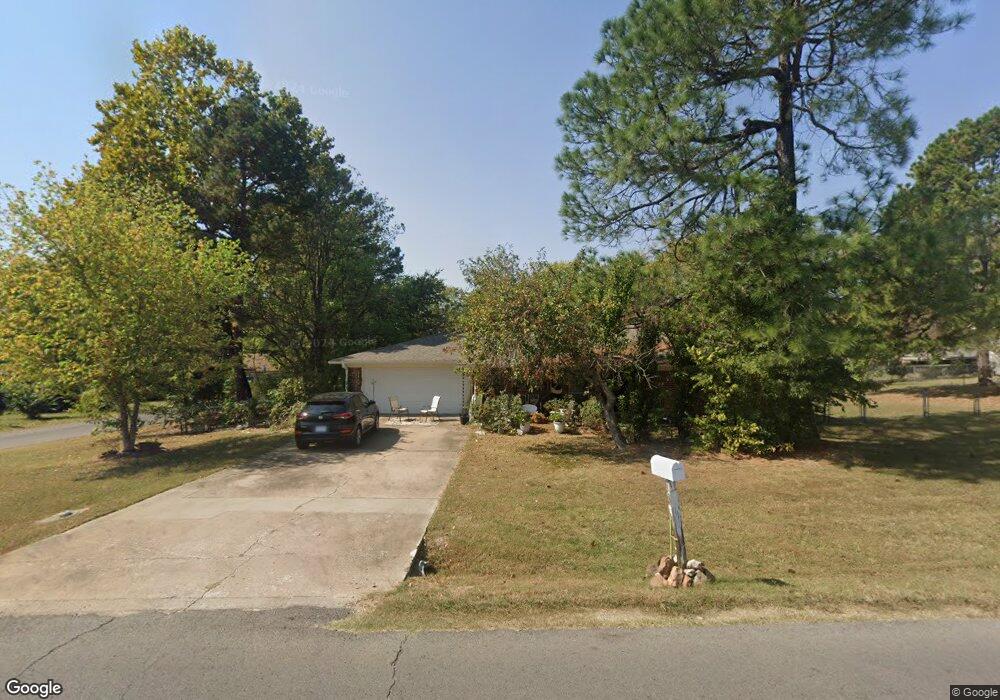 508 S Maple Ave, Tahlequah, OK 74464 - photo 1