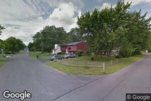 100 Cottage Grove Dr, Minoa, NY 13116