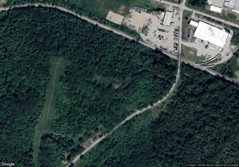 233 Mitchell Rd, Eighty Four, PA 15330 - photo 1