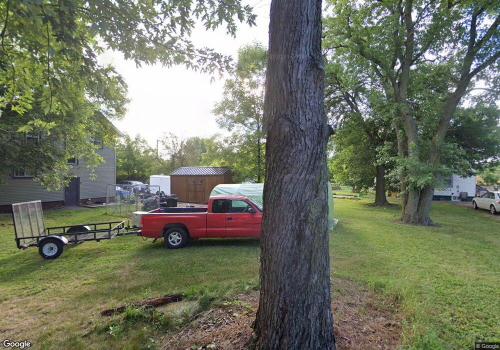 724 Flory Ct NE, Canton, OH 44704 - photo 1