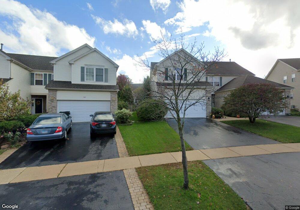 1063 Viewpoint Dr, Lake In the Hills, IL 60156 - photo 1