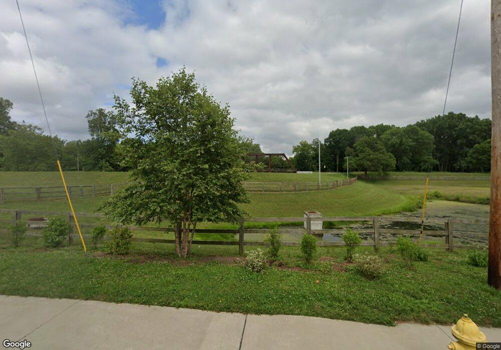 703-703 1/2 Elm, Muncie, IN 47305 - photo 1