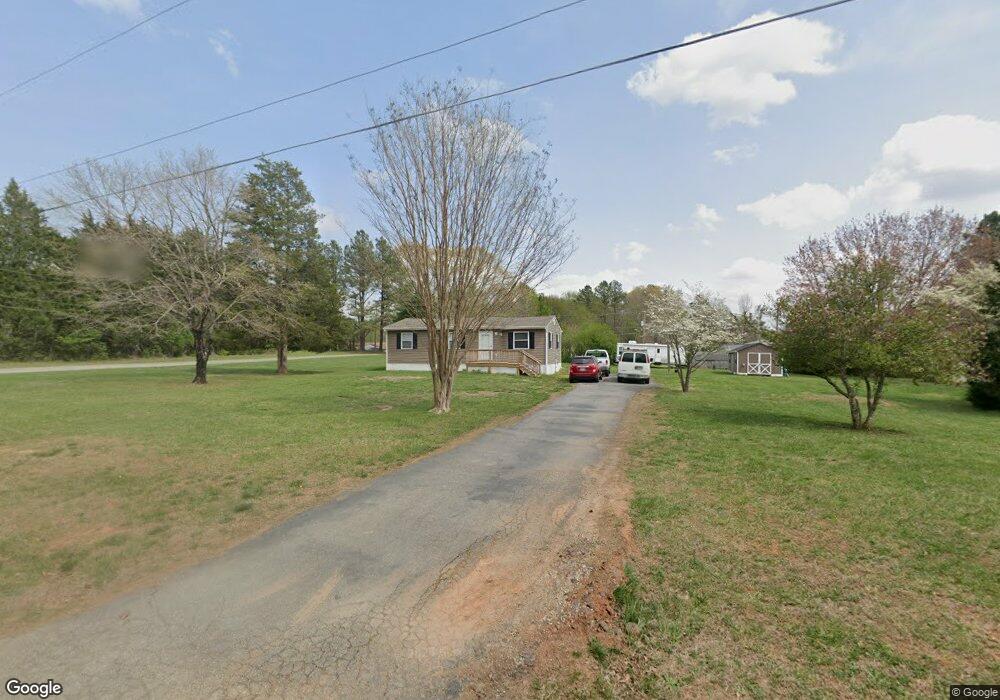 1918 Capeway Rd, Powhatan, VA 23139 - photo 1