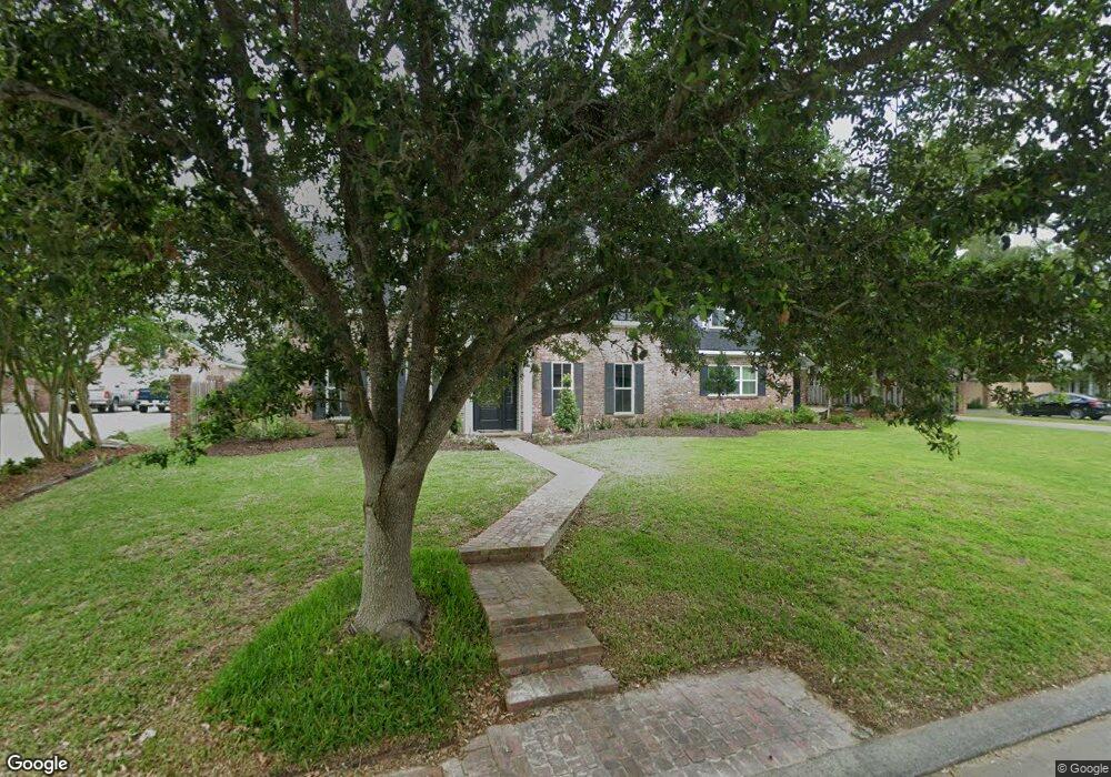 2711 Nottoway Ln, Lake Charles, LA 70605 - photo 1