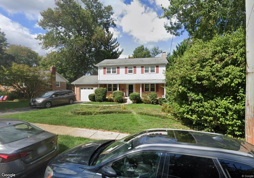 6702 Moly Dr, Falls Church, VA 22046 - photo 1