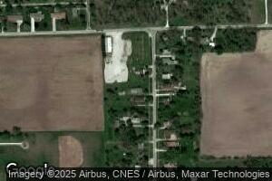 237 N Main St, Roberts, IL 60962