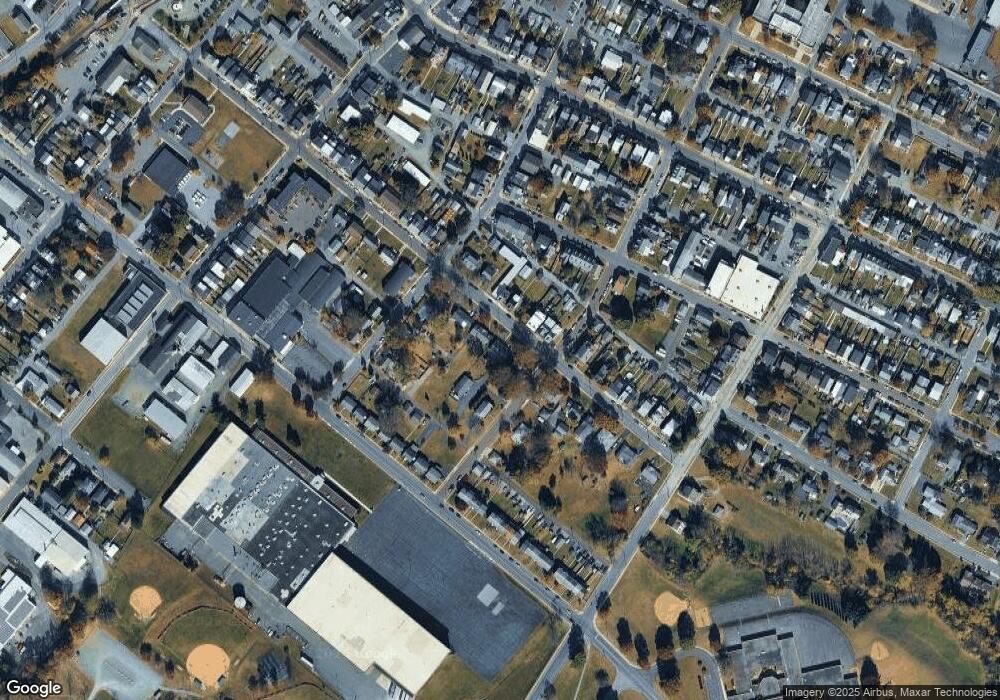 428 E 3rd St, Boyertown, PA 19512 - photo 1