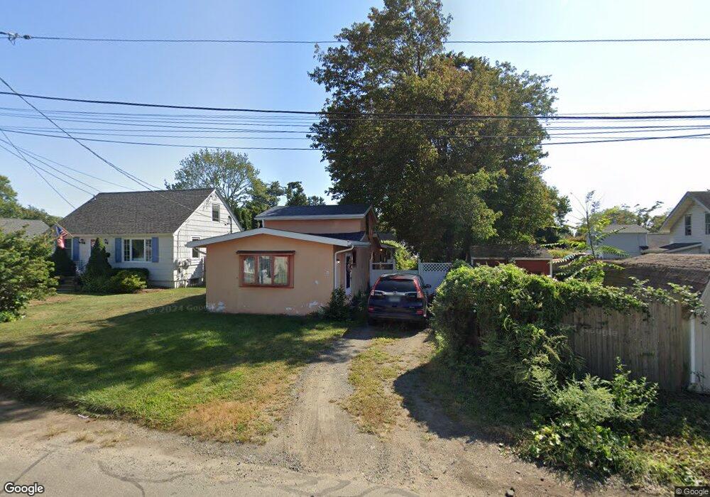 5 North St, Old Saybrook, CT 06475 - photo 1