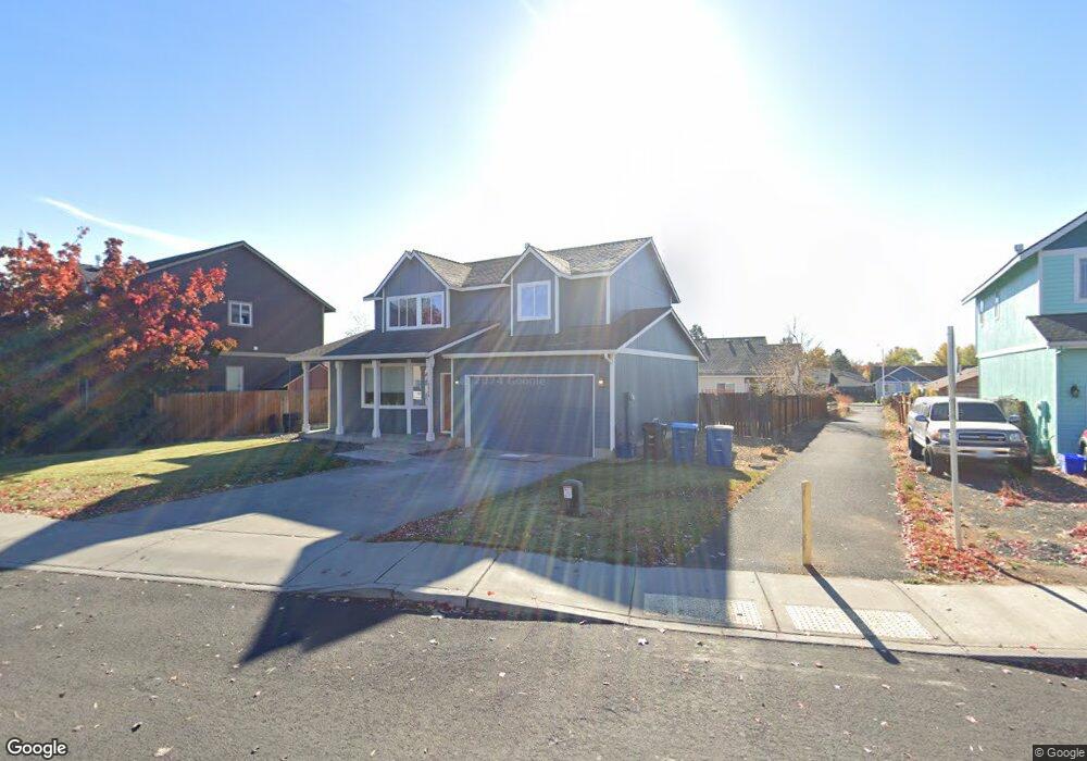 2906 SW Obsidian Ln, Redmond, OR 97756 - photo 1