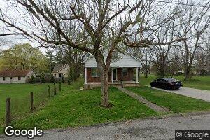 321 2nd St, Midway, KY 40347