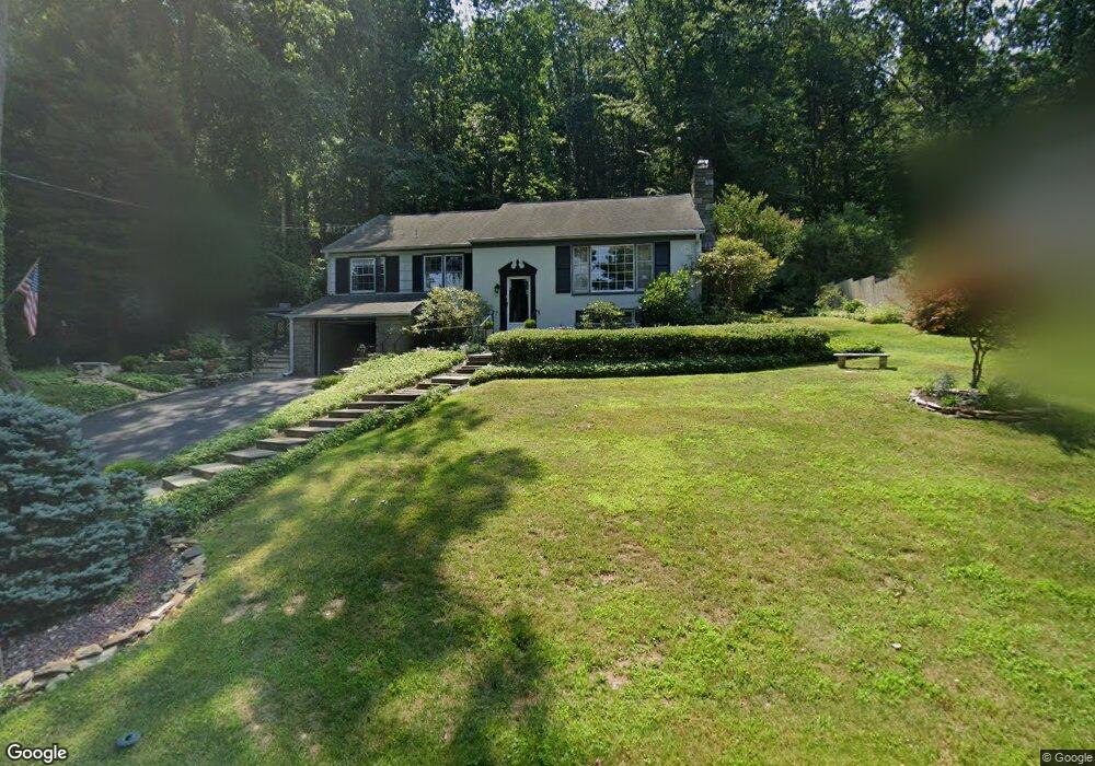 215 Arden Rd, Conshohocken, PA 19428 - photo 1