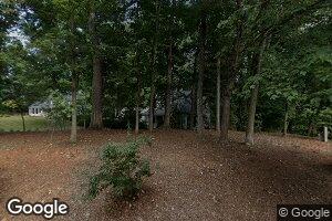 7141 Chesterfield Dr, Warrenton, VA 20187