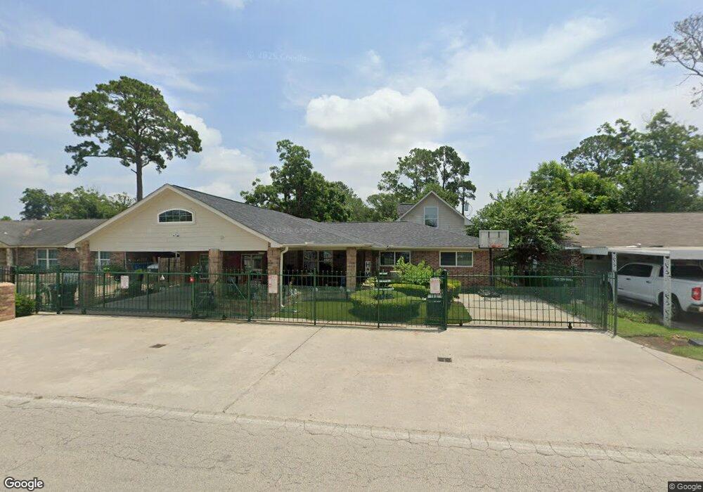 9210 Mcgallion Rd, Houston, TX 77022 - photo 1