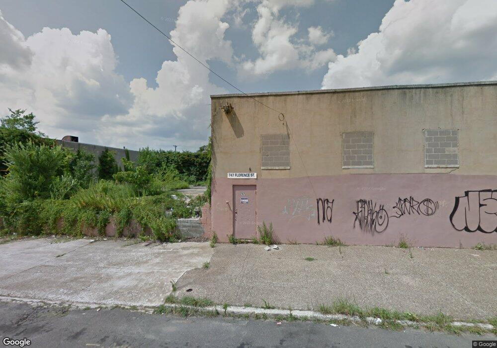 747 Florence St, Camden, NJ 08104 - photo 1