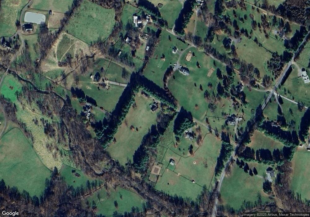 38577 Little Hampton Ln, Hamilton, VA 20158 - photo 1