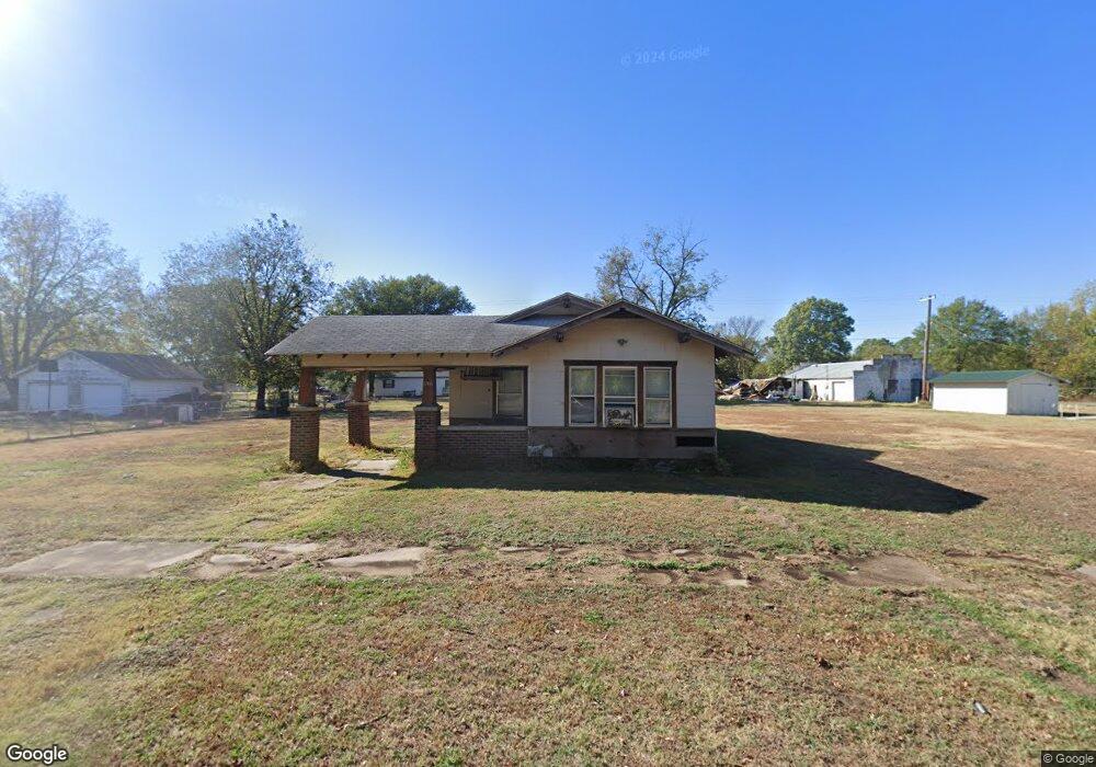 1108 N Collins Ave, Okmulgee, OK 74447 - photo 1