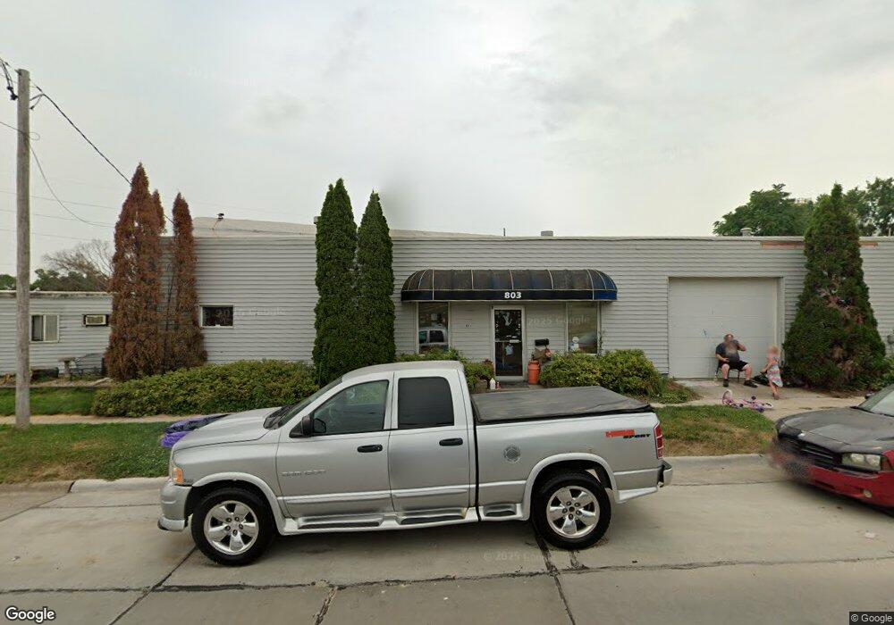 803 Rockford Rd SW unit A, Cedar Rapids, IA 52404 - photo 1