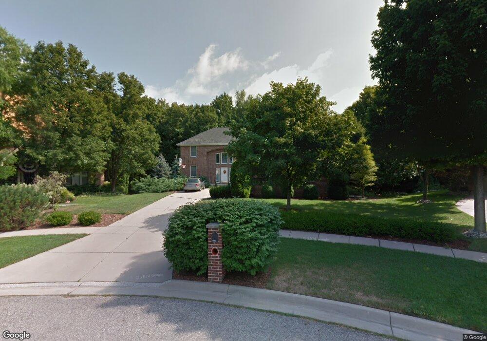 2716 Attenborough Cir, Lansing, MI 48917 - photo 1