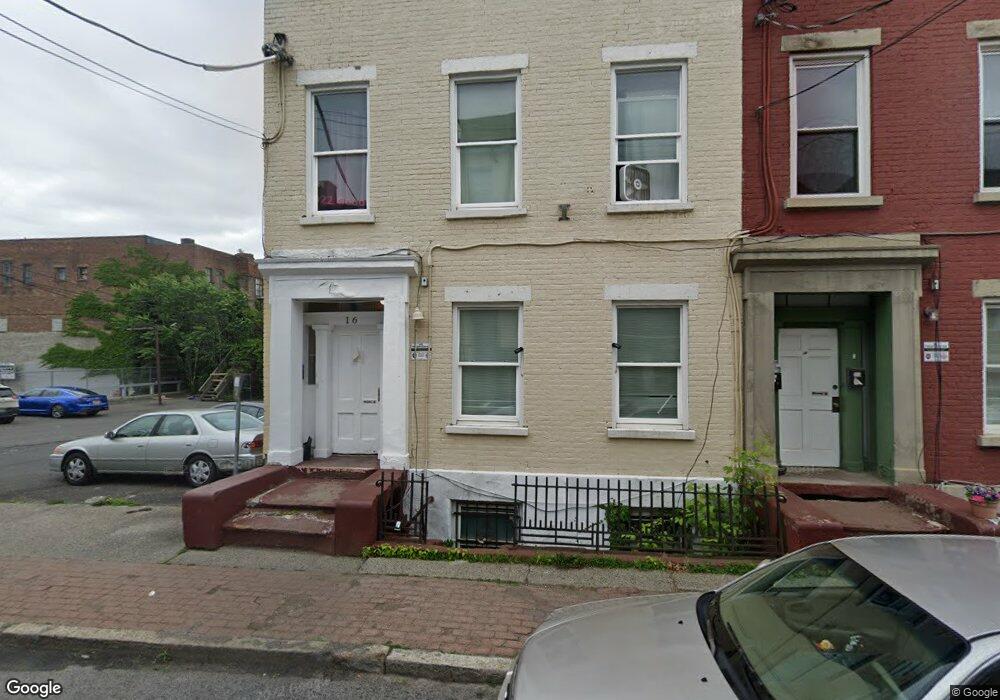 16-18-20-2 Trinity Place, Albany, NY 12202 - photo 1