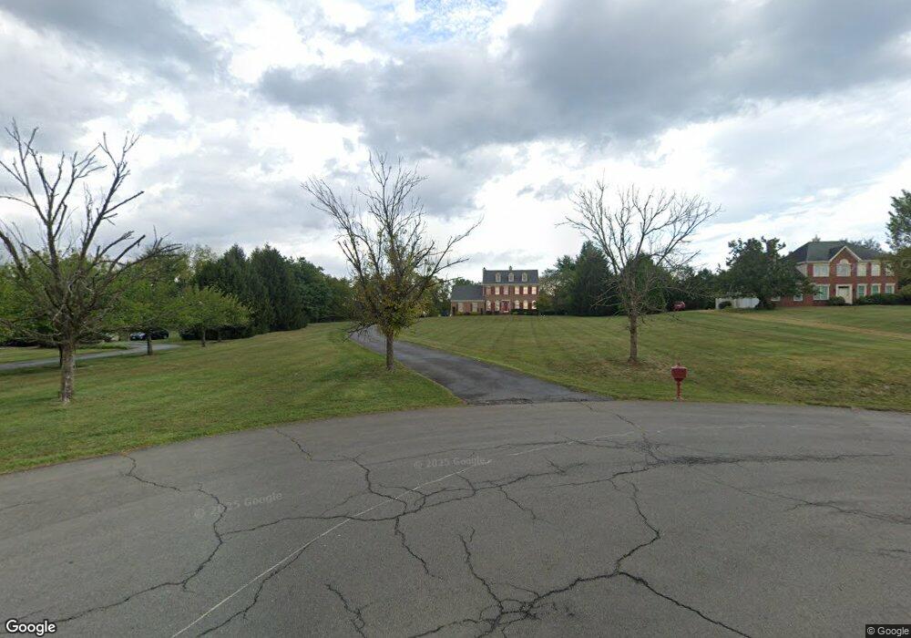 6 Wood Turtle Ct, Franklin Park, NJ 08823 - photo 1