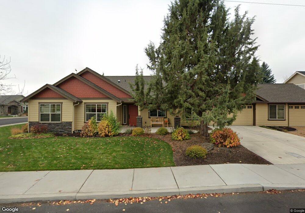 2020 SW Obsidian Ave, Redmond, OR 97756 - photo 1