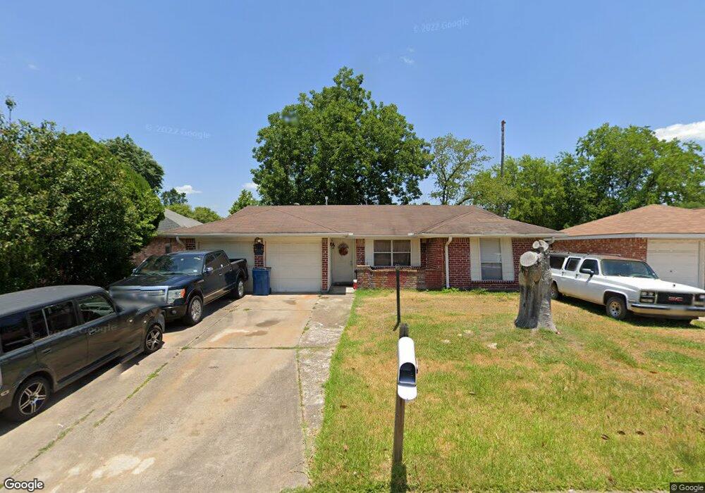 2022 Aldsworth Dr, Houston, TX 77088 - photo 1