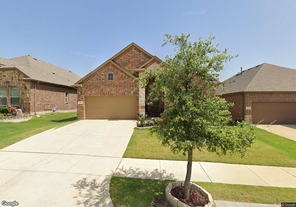 2121 Skysail Ln, Lake Dallas, TX 75065 - photo 1