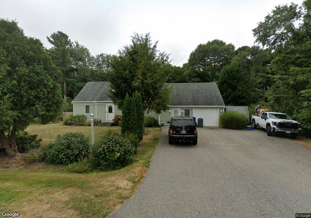 18 Pinewood Dr, East Falmouth, MA 02536 - photo 1