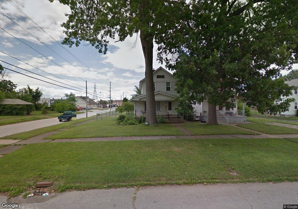 2303 E 29th St, Lorain, OH 44055 - photo 1
