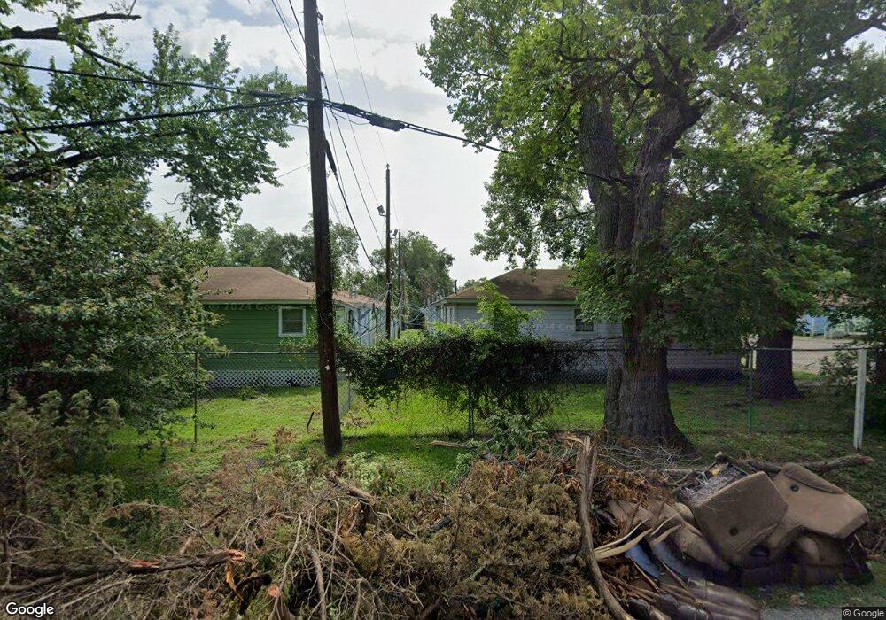 5614 Lavender St, Houston, TX 77026 - photo 1