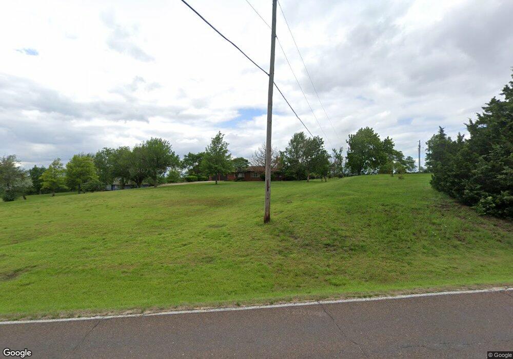 8624 SW 10th Ave, Topeka, KS 66615 - photo 1