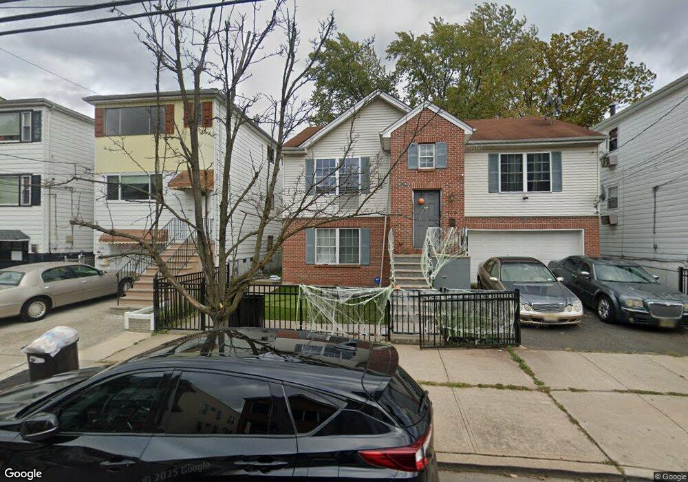 128 Brookdale Ave unit 1, Newark, NJ 07106 - photo 1