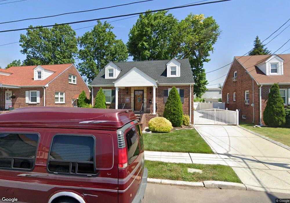 32 Maine Ave, Carteret, NJ 07008 - photo 1