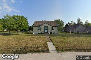 103 E Mccuen St, Duluth, MN 55808