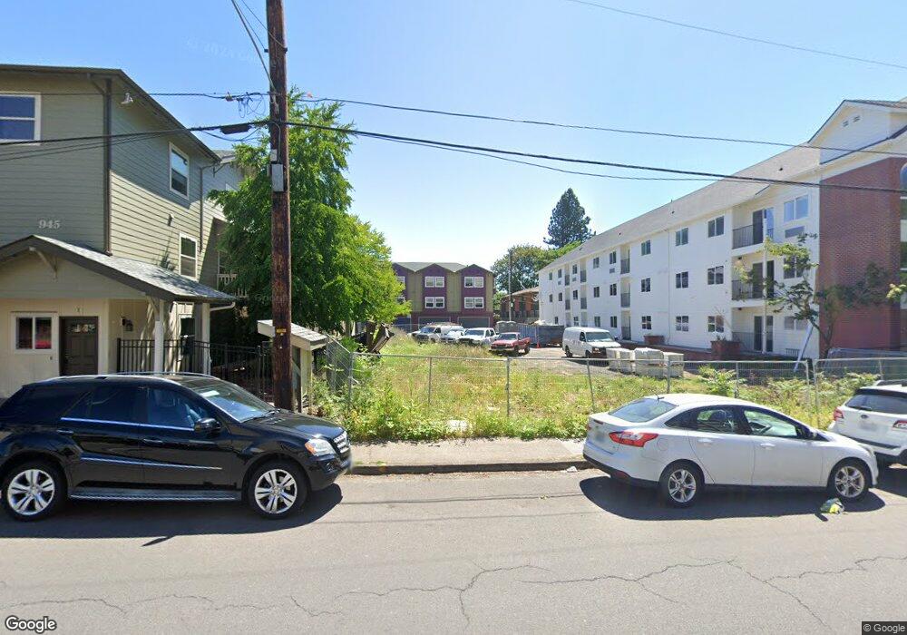 967 Patterson St, Eugene, OR 97401 - photo 1