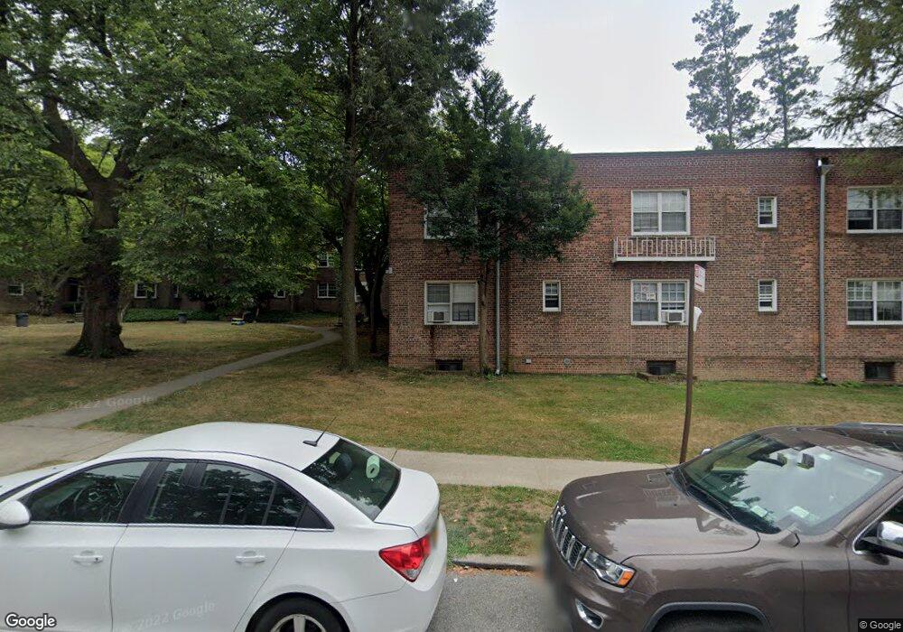 13818 78th Ave unit 1A, Flushing, NY 11367 - photo 1