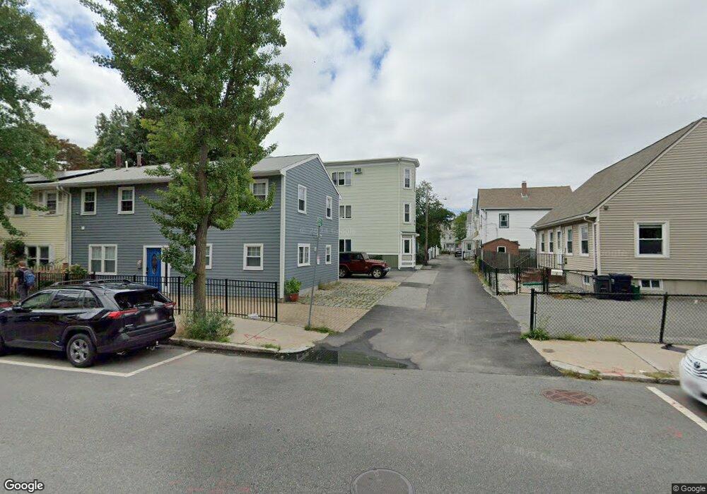 5 Berkshire Place unit 2, Cambridge, MA 02141 - photo 1