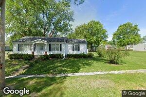 401 N Main St, Madison, MO 65263