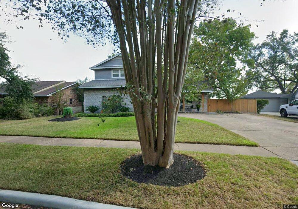 7006 Bent Branch Dr, Houston, TX 77088 - photo 1