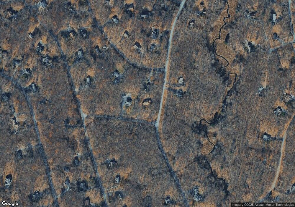 103 Pitch Pine Ln, Milford, PA 18337 - photo 1