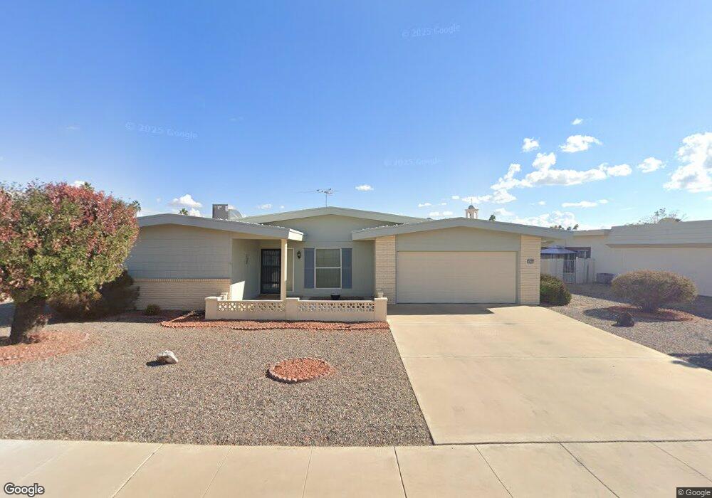 10705 W Wheatridge Dr unit 37, Sun City, AZ 85373 - photo 1