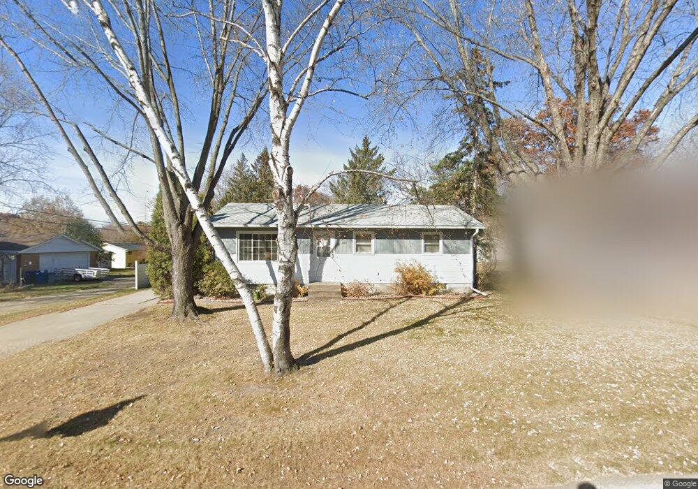 913 4th St N, Sauk Rapids, MN 56379 - photo 1