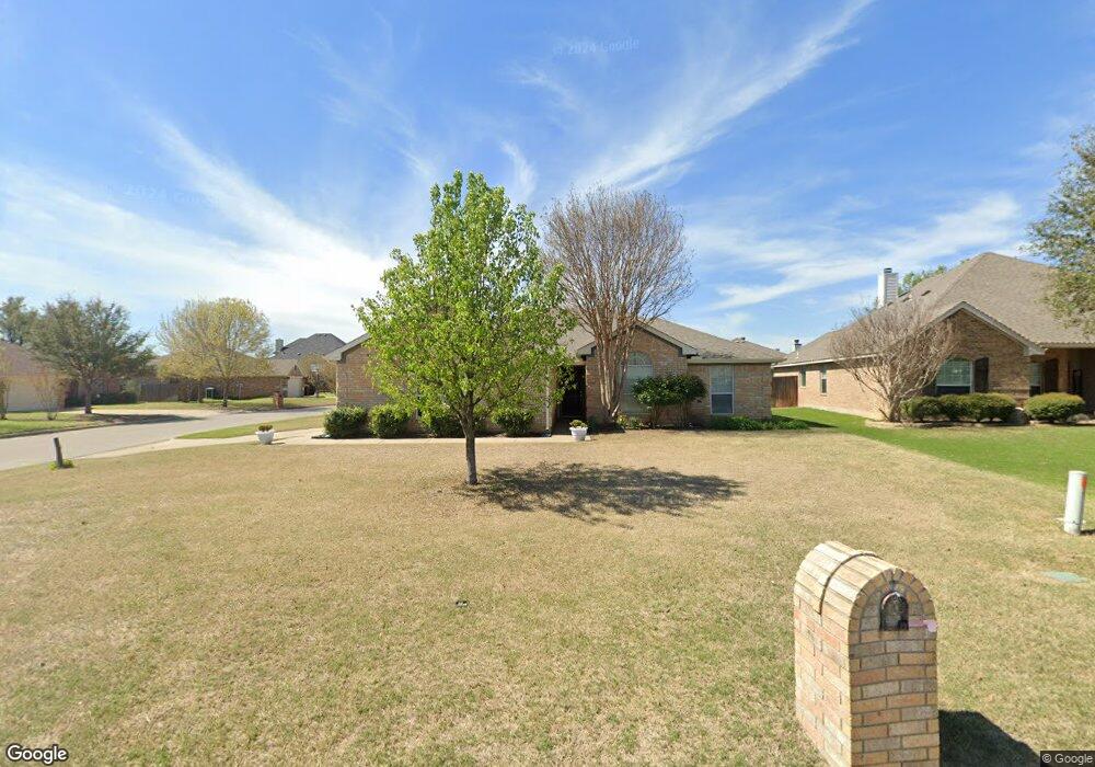 301 Wonder Oak Ct, Weatherford, TX 76085 - photo 1
