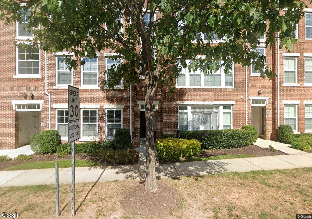 3043 Rittenhouse Cir, Fairfax, VA 22031 - photo 1